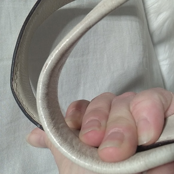 Michael Kors Shoulder Bag & Matching  Studded Vintage Wallet Set - Picture 5 of 16